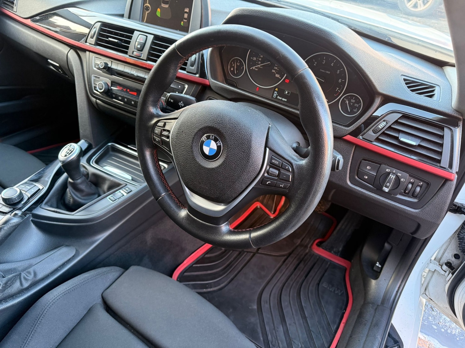 Used BMW 3 Series 2013 for sale - 76892372: Photo 10