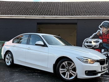 2013 (63) - 320i Sport 4dr
