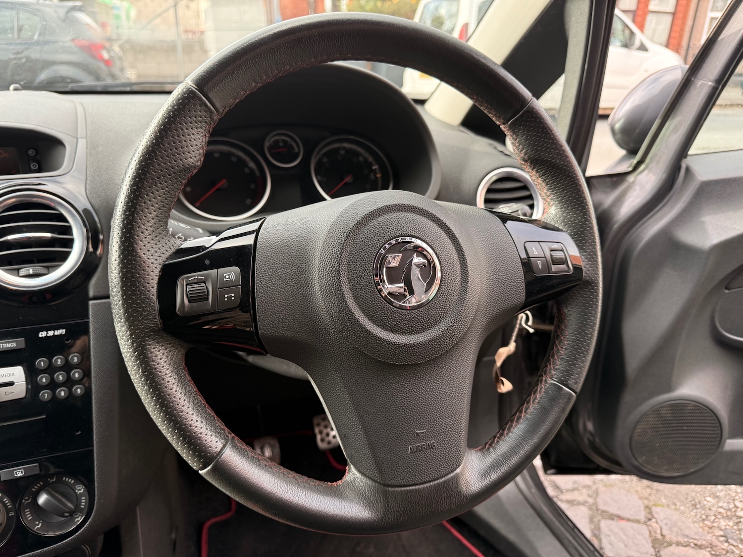 Used Vauxhall Corsa 2013 for sale - 76391215: Photo 11