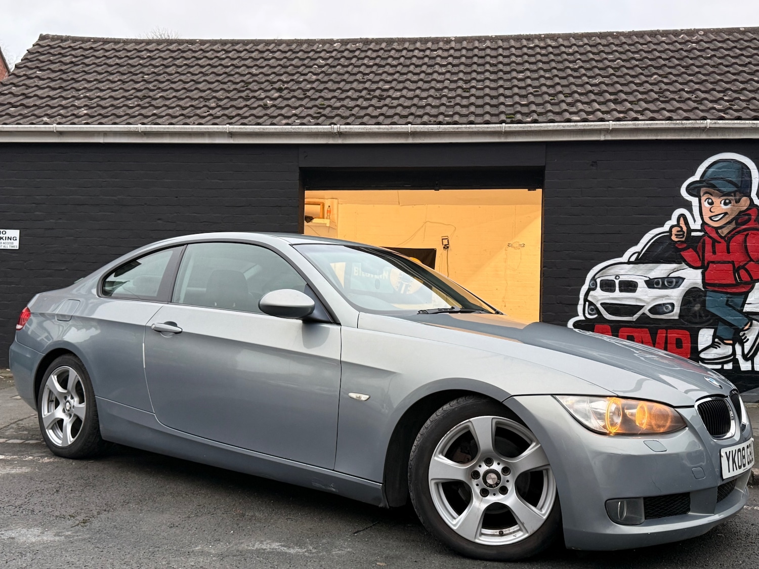 Used BMW 3 Series 2008 for sale - 77083490: Photo 1
