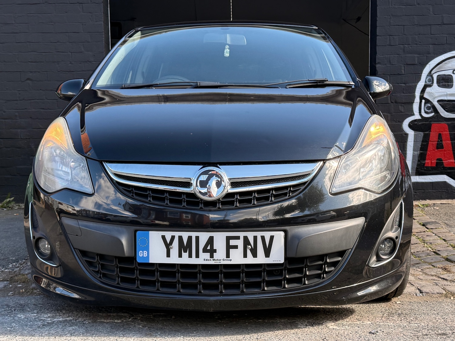 Used Vauxhall Corsa 2014 for sale - 76065690: Photo 2