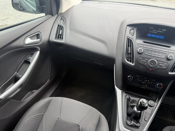 Used Ford Focus 2014 for sale - 75604610: Photo 16