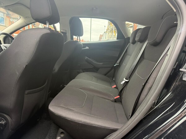 Used Ford Focus 2014 for sale - 75604610: Photo 18