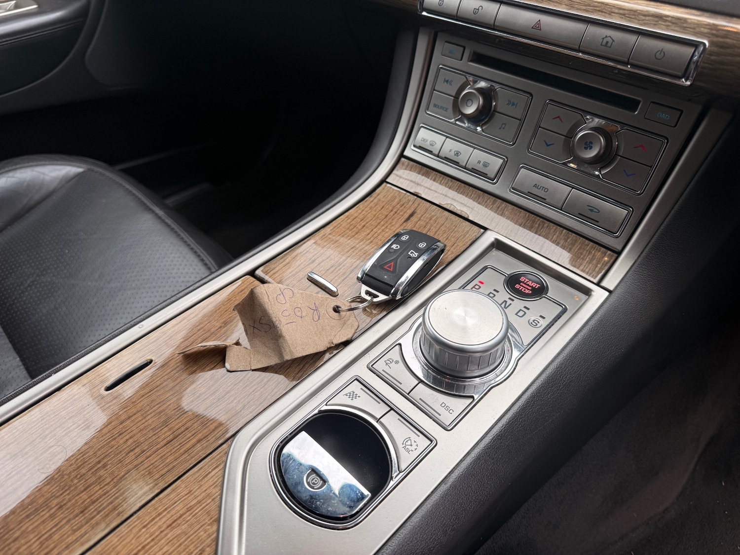Used Jaguar XF 2009 for sale - 76066830: Photo 12