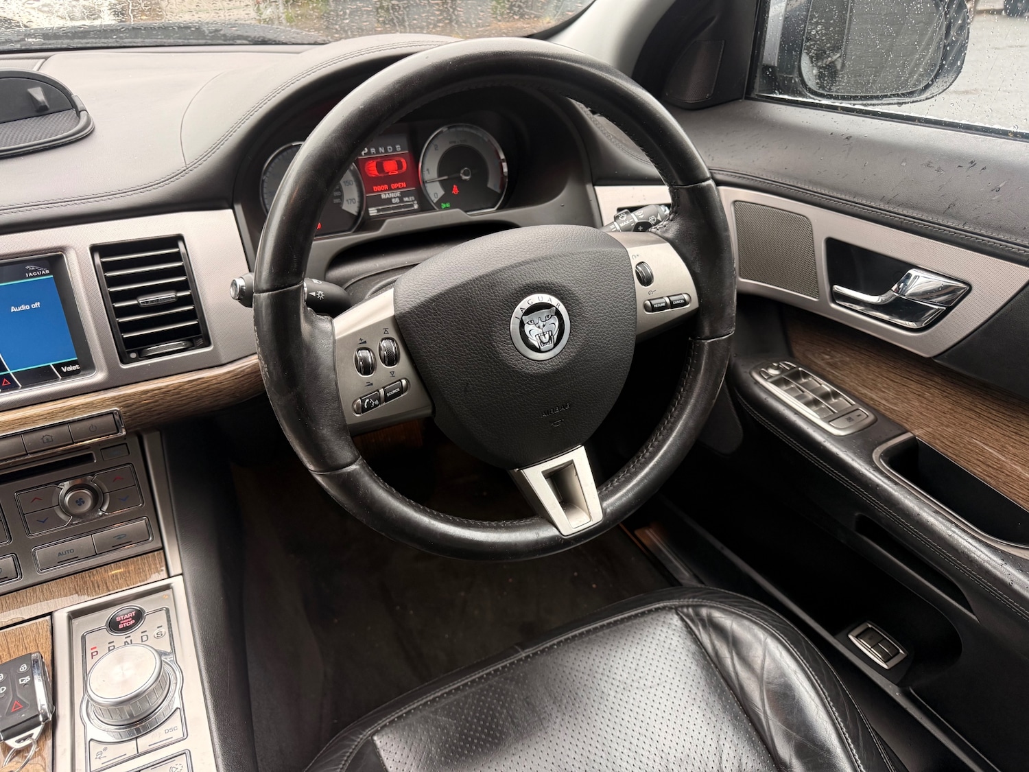 Used Jaguar XF 2009 for sale - 76066830: Photo 14