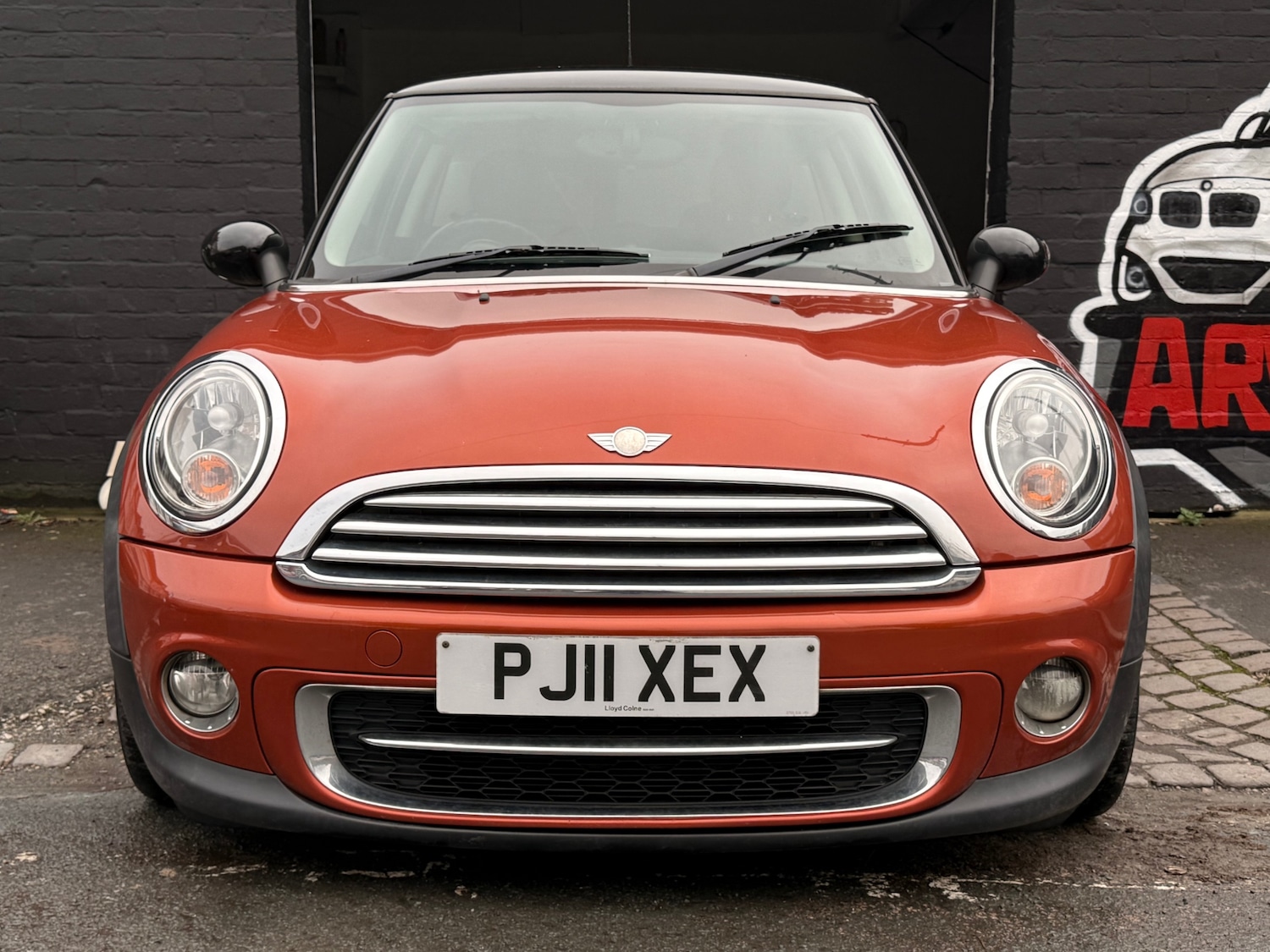 Used MINI Hatch 2011 for sale - 77629734: Photo 2