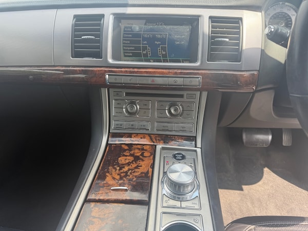 Used Jaguar XF 2008 for sale - 75536742: Photo 14