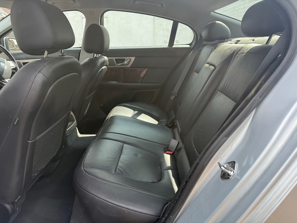 Used Jaguar XF 2008 for sale - 75536742: Photo 19