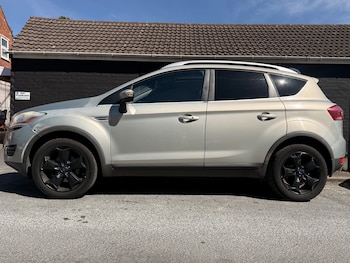 Used Ford Kuga 2009 for sale - 78758430: Photo