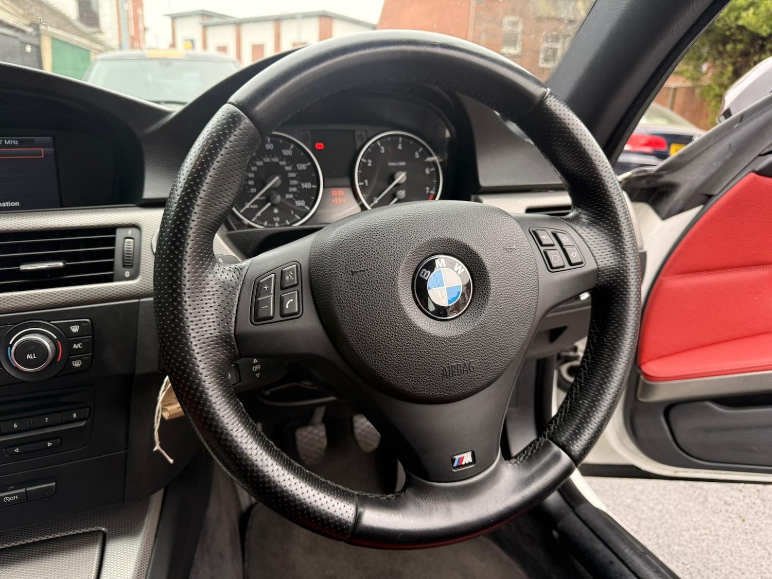 Used BMW 3 Series 2013 for sale - 77790387: Photo 11