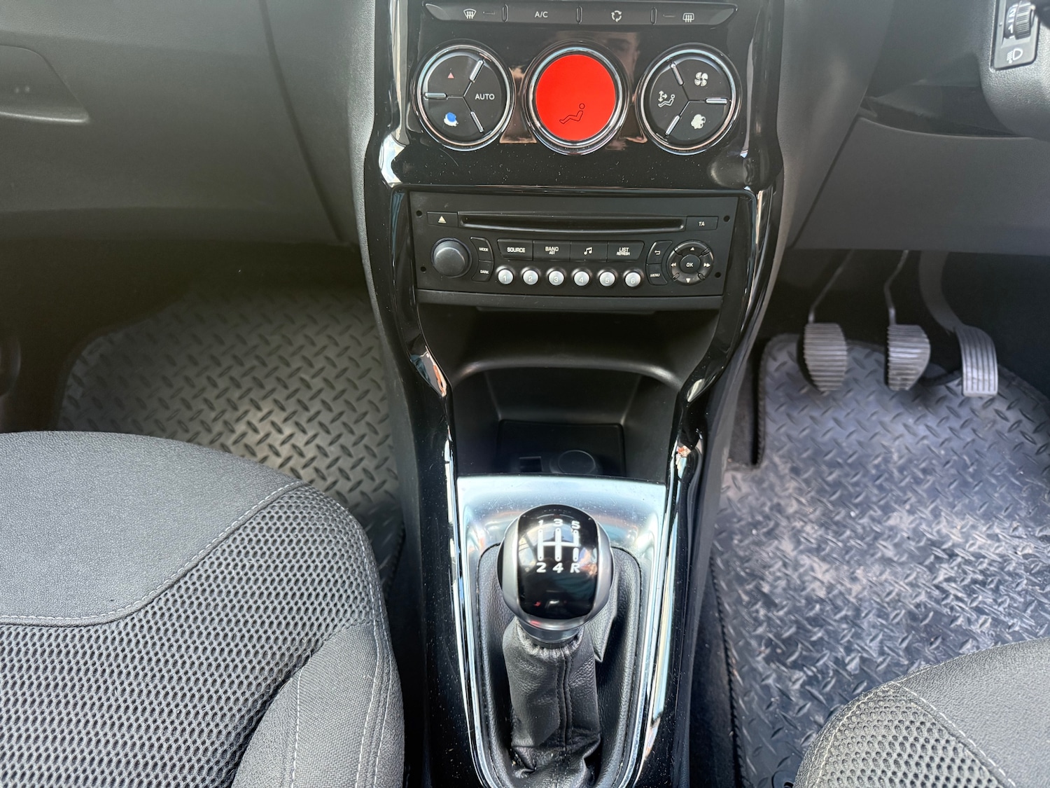 Vehicle 14