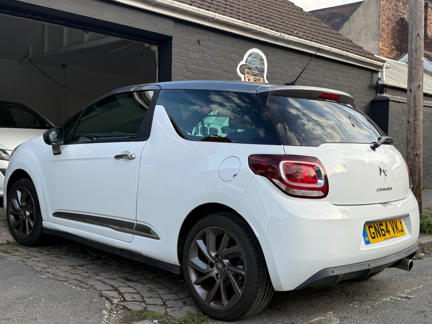 Vehicle 5