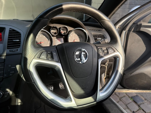 Used Vauxhall Insignia 2011 for sale - 75604154: Photo 11
