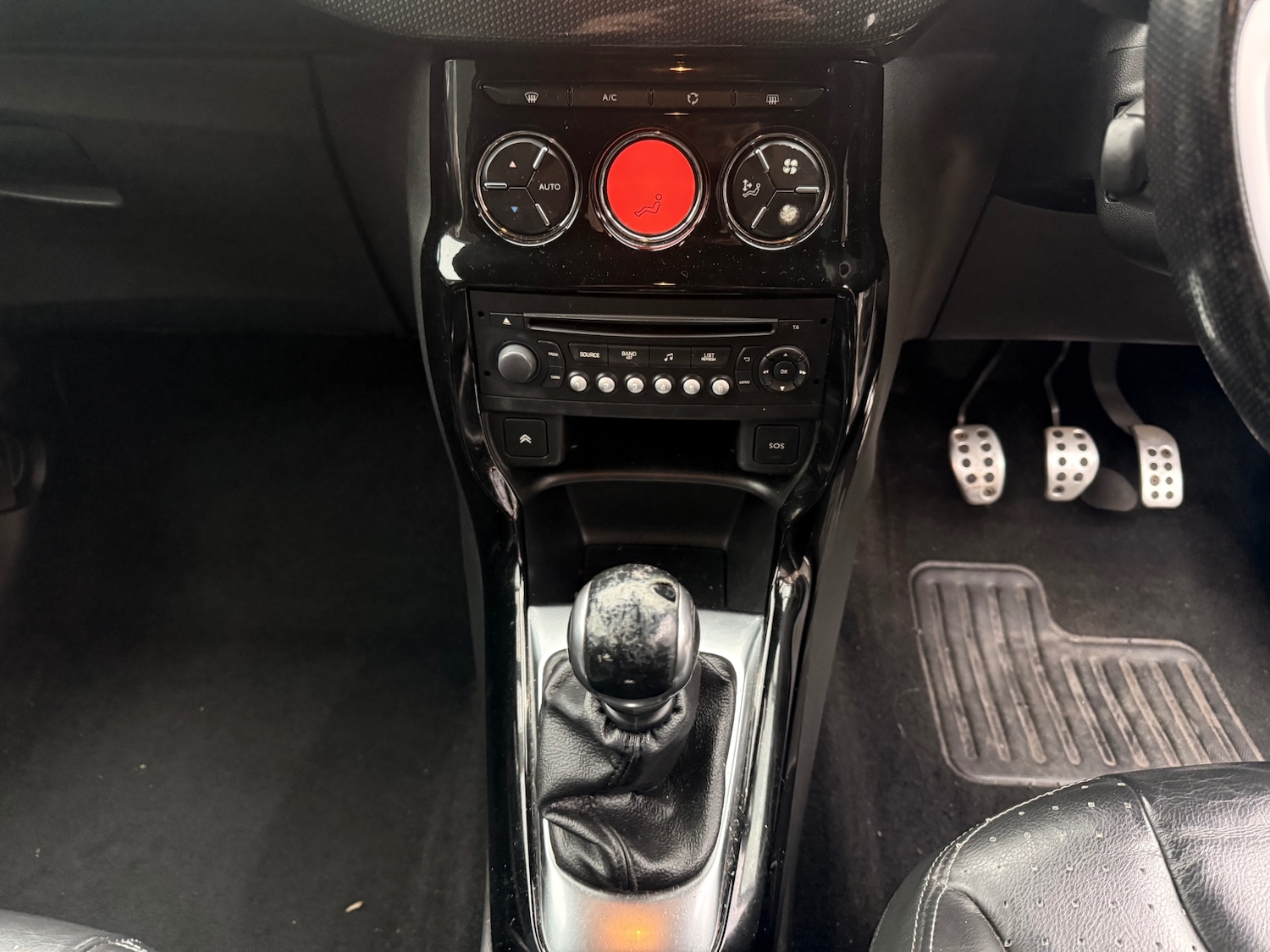 Used Citroen DS3 2014 for sale - 76146338: Photo 13