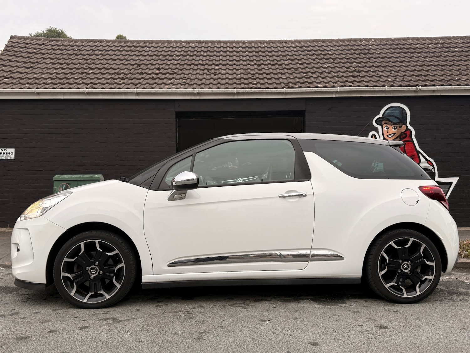 Used Citroen DS3 2014 for sale - 76146338: Photo 4
