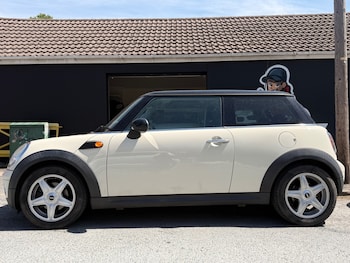 Used MINI Hatch 2010 for sale - 78757686: Photo
