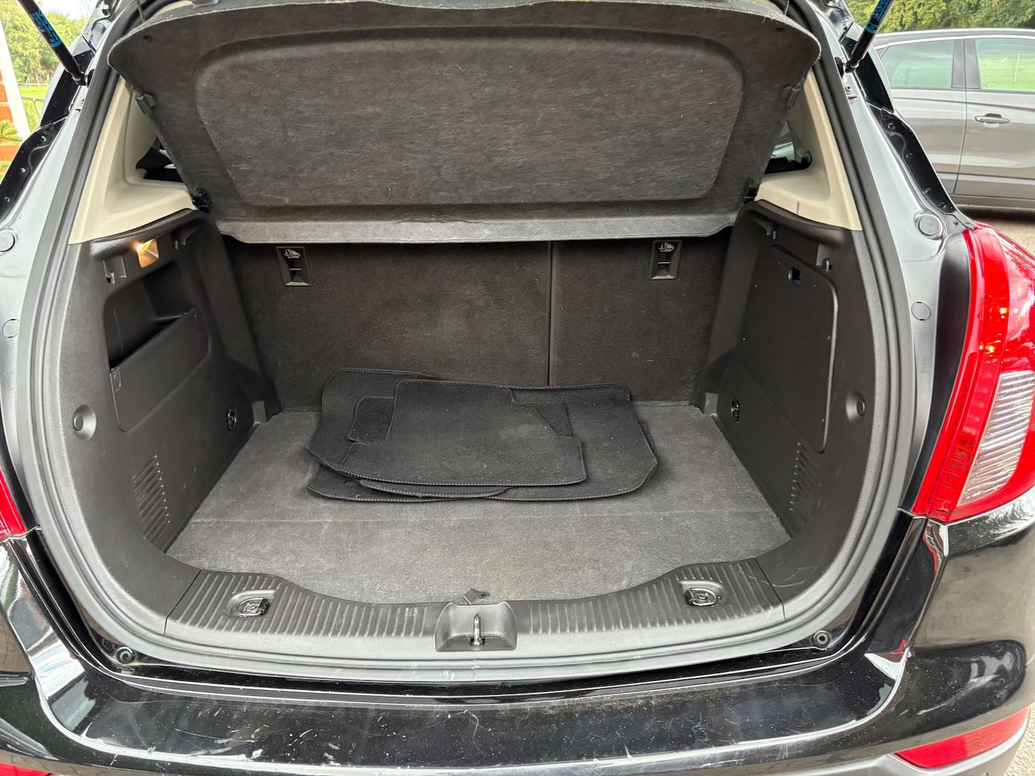 Vehicle 25