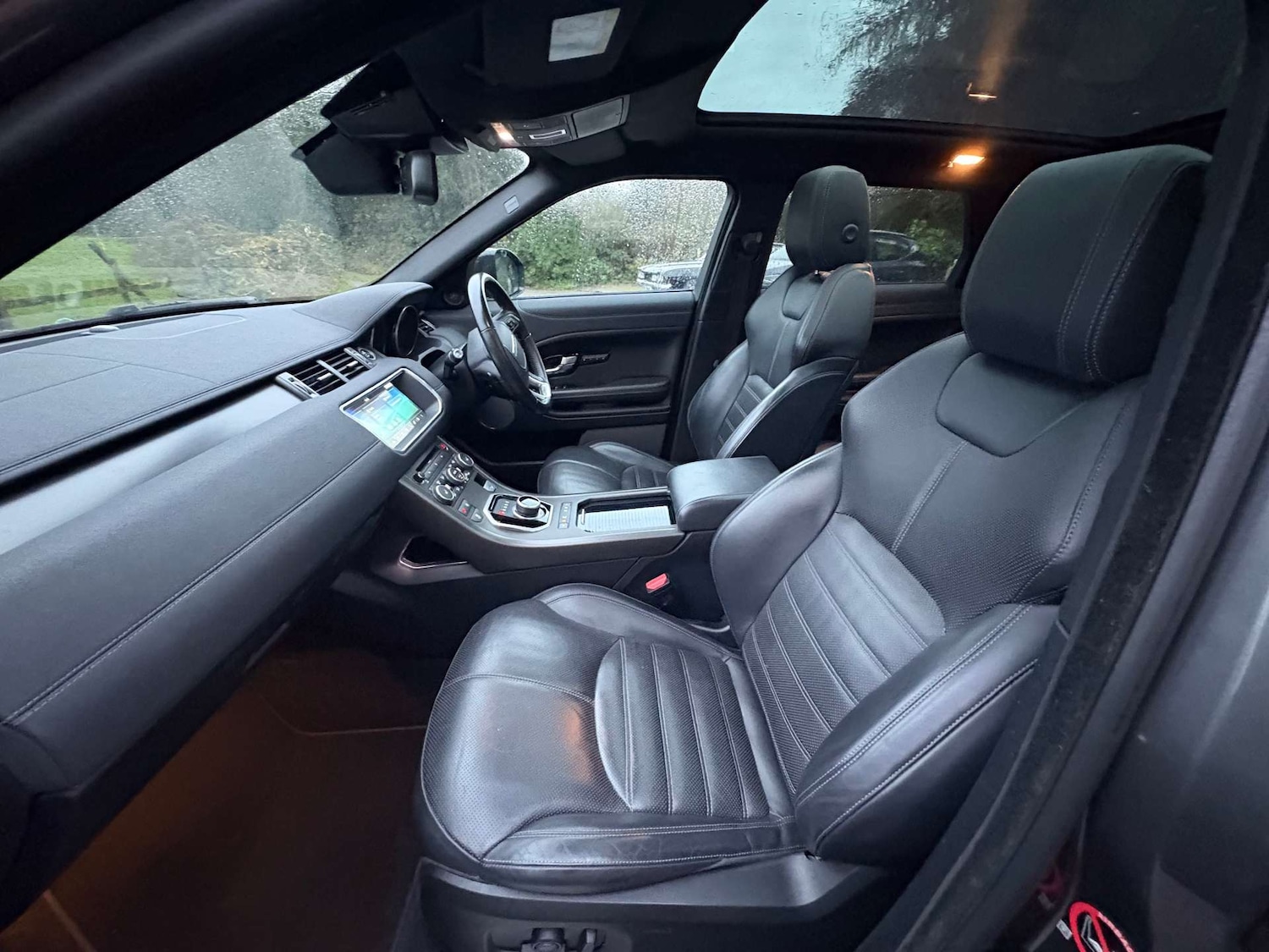 Used Land Rover Range Rover Evoque 2019 for sale - 76845370: Photo 31