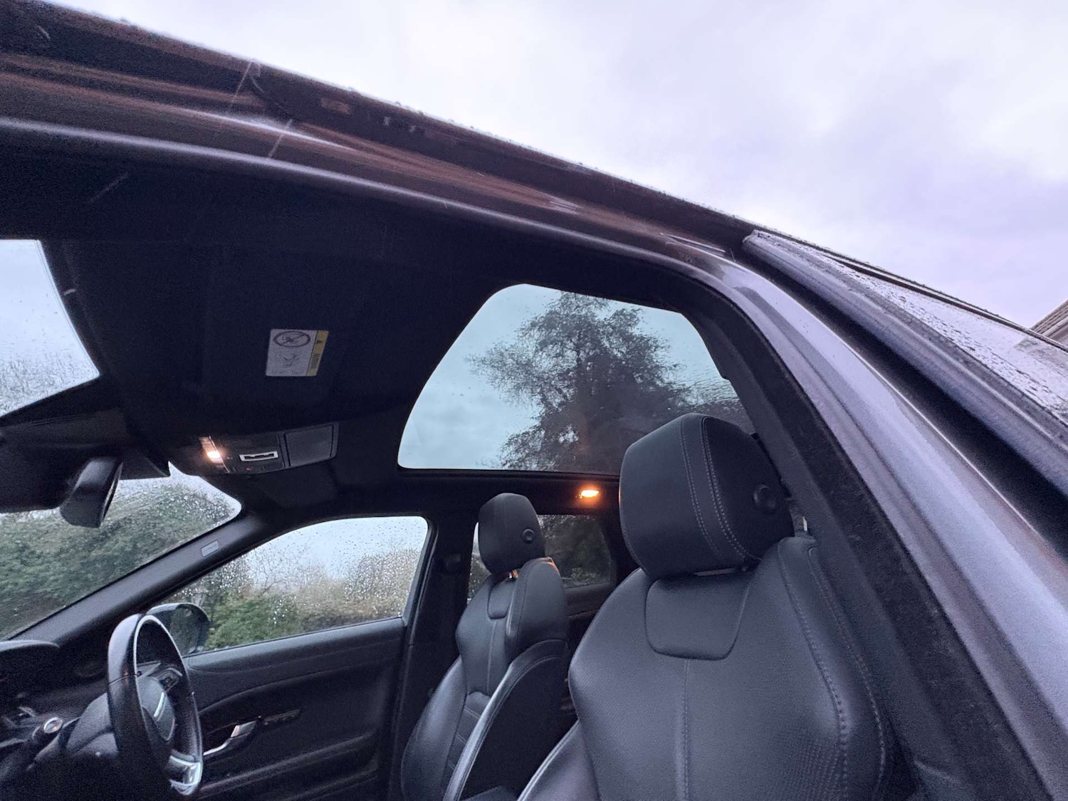 Used Land Rover Range Rover Evoque 2019 for sale - 76845370: Photo 32