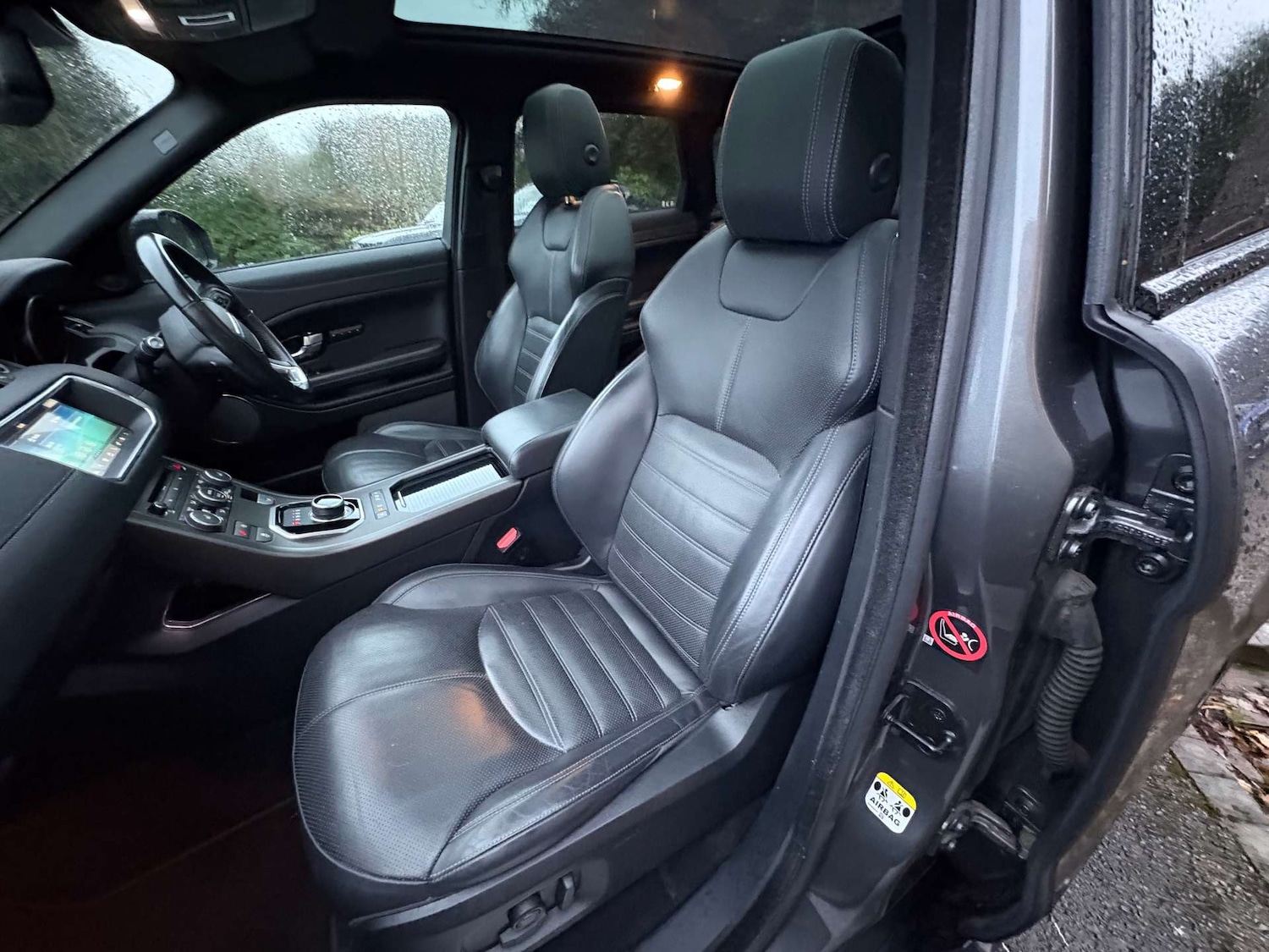 Used Land Rover Range Rover Evoque 2019 for sale - 76845370: Photo 33