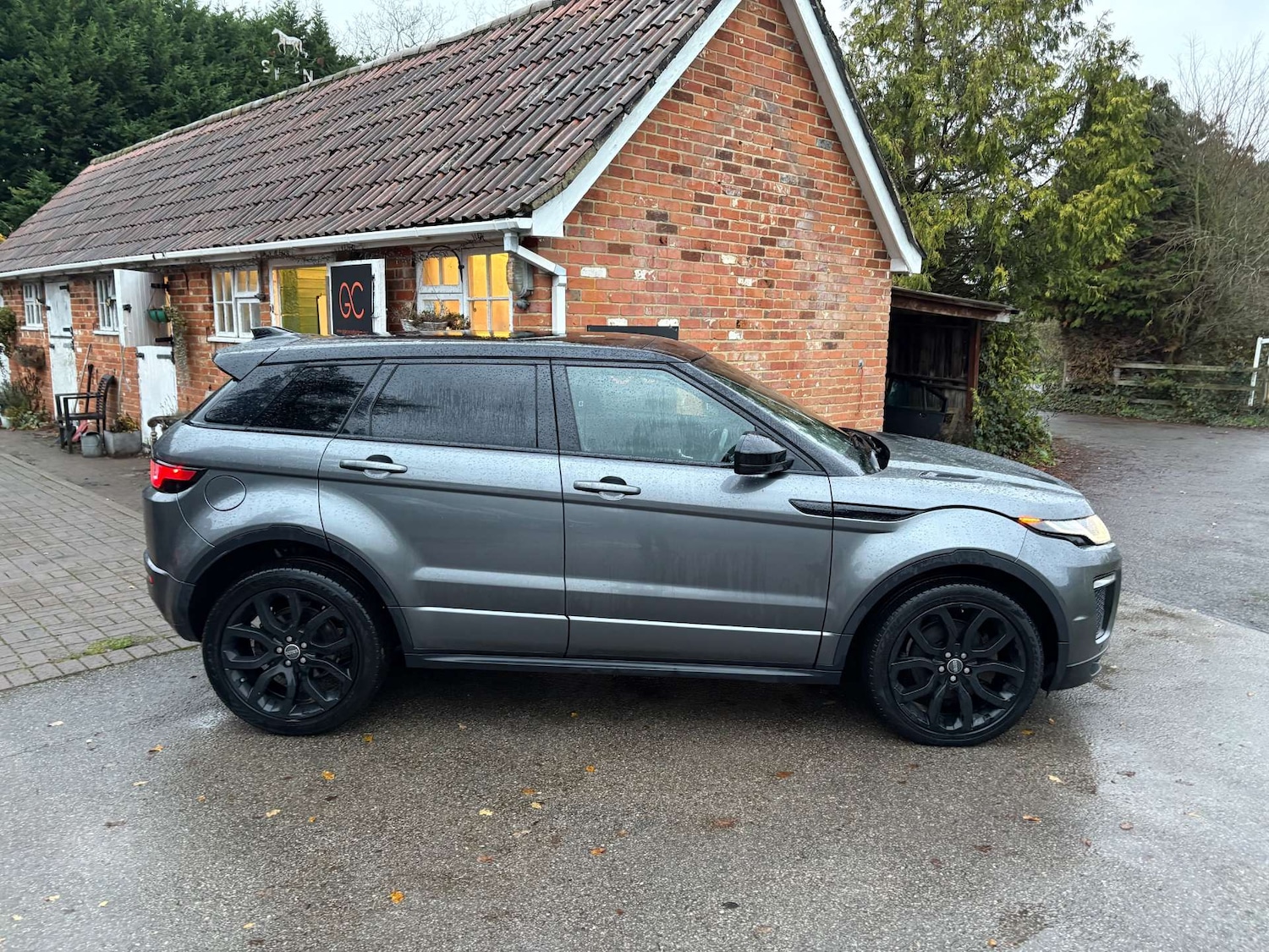 Used Land Rover Range Rover Evoque 2019 for sale - 76845370: Photo 41