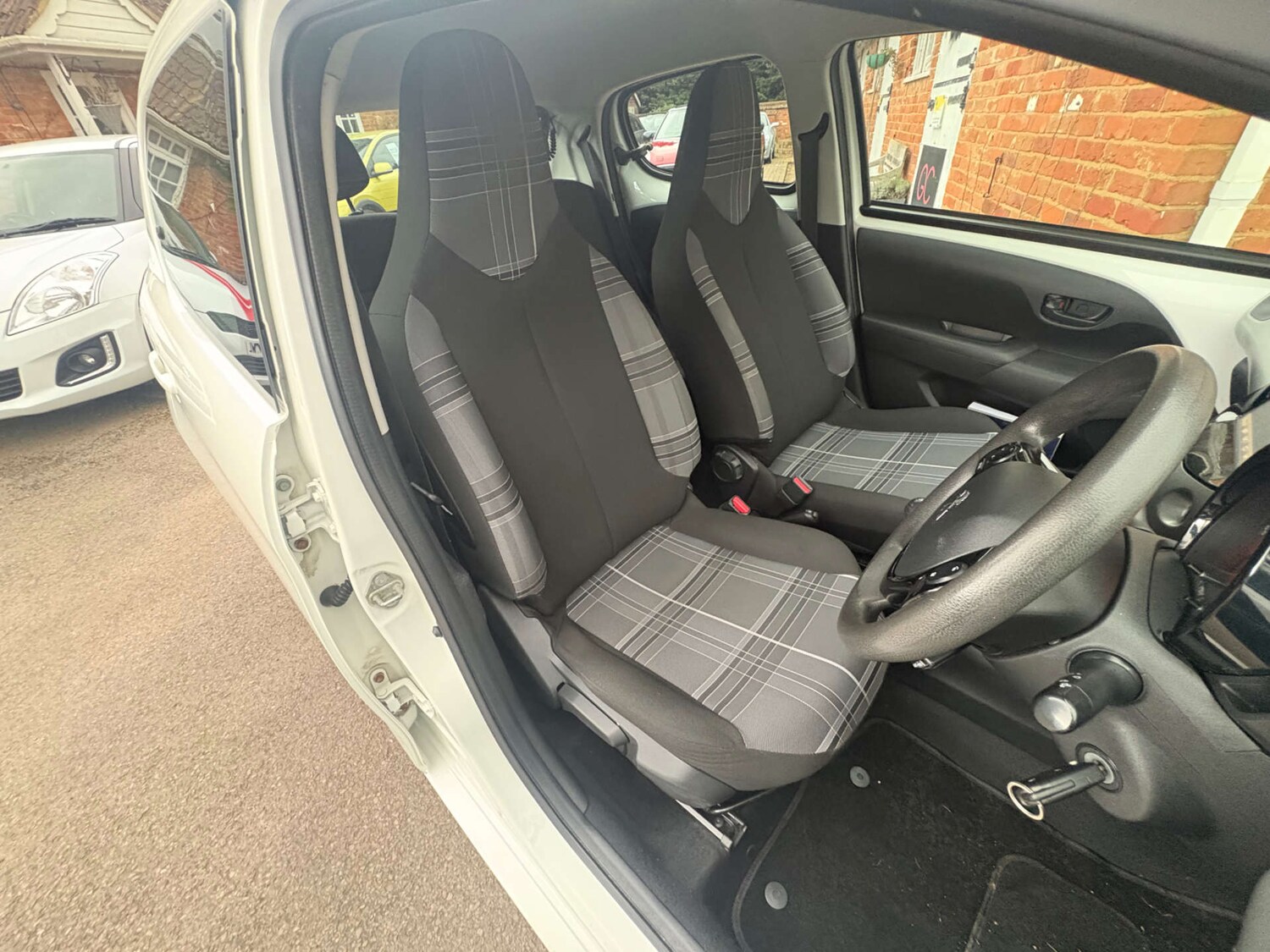 Used Peugeot 108 2018 for sale - 78016387: Photo 8