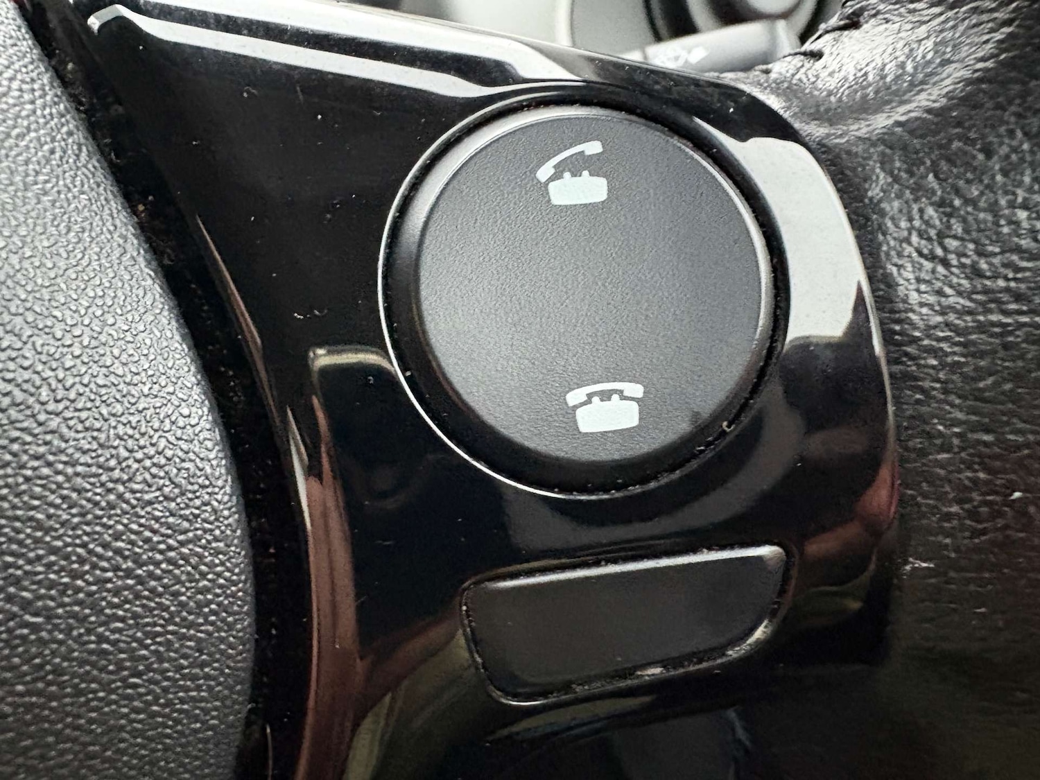 Used Peugeot 108 2017 for sale - 77072186: Photo 25