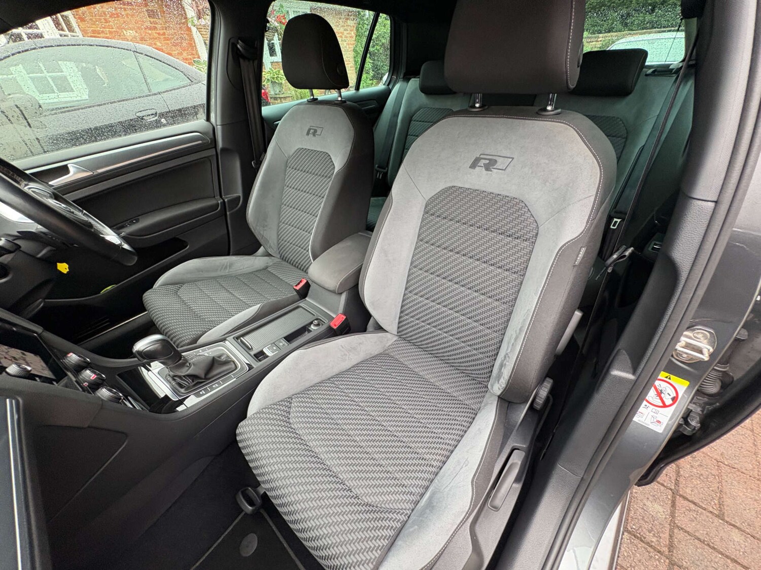 Used Volkswagen Golf 2019 for sale - 76277950: Photo 28