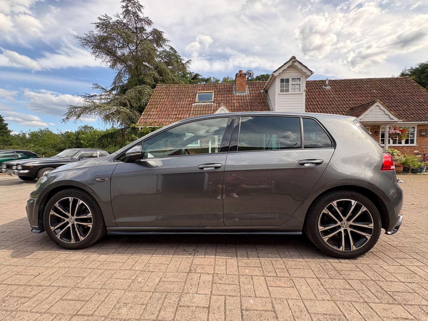 Used Volkswagen Golf 2019 for sale - 76277950: Photo 48