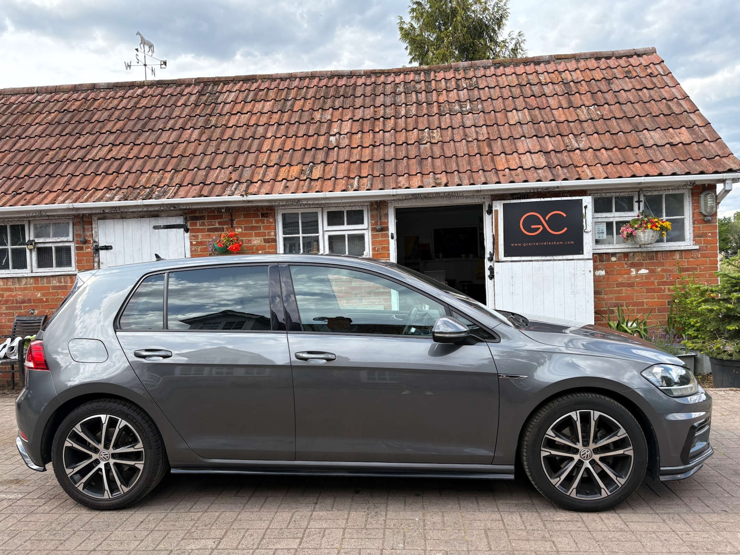 Used Volkswagen Golf 2019 for sale - 76277950: Photo 62