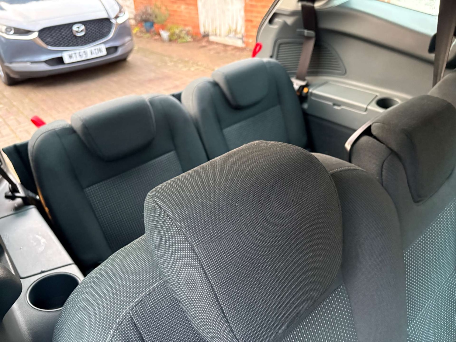 Used Ford Grand C-Max 2012 for sale - 77236250: Photo 13