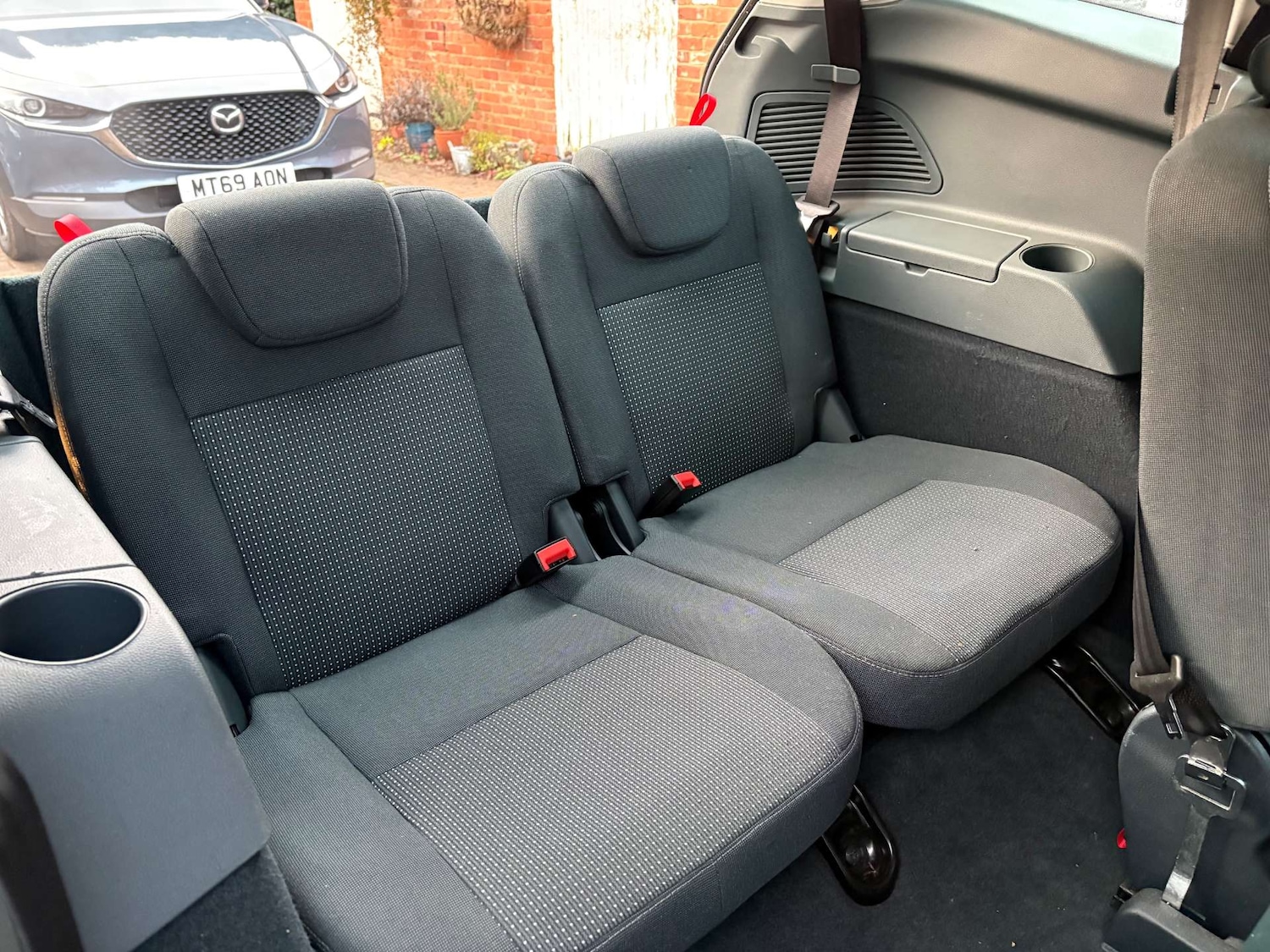 Used Ford Grand C-Max 2012 for sale - 77236250: Photo 14