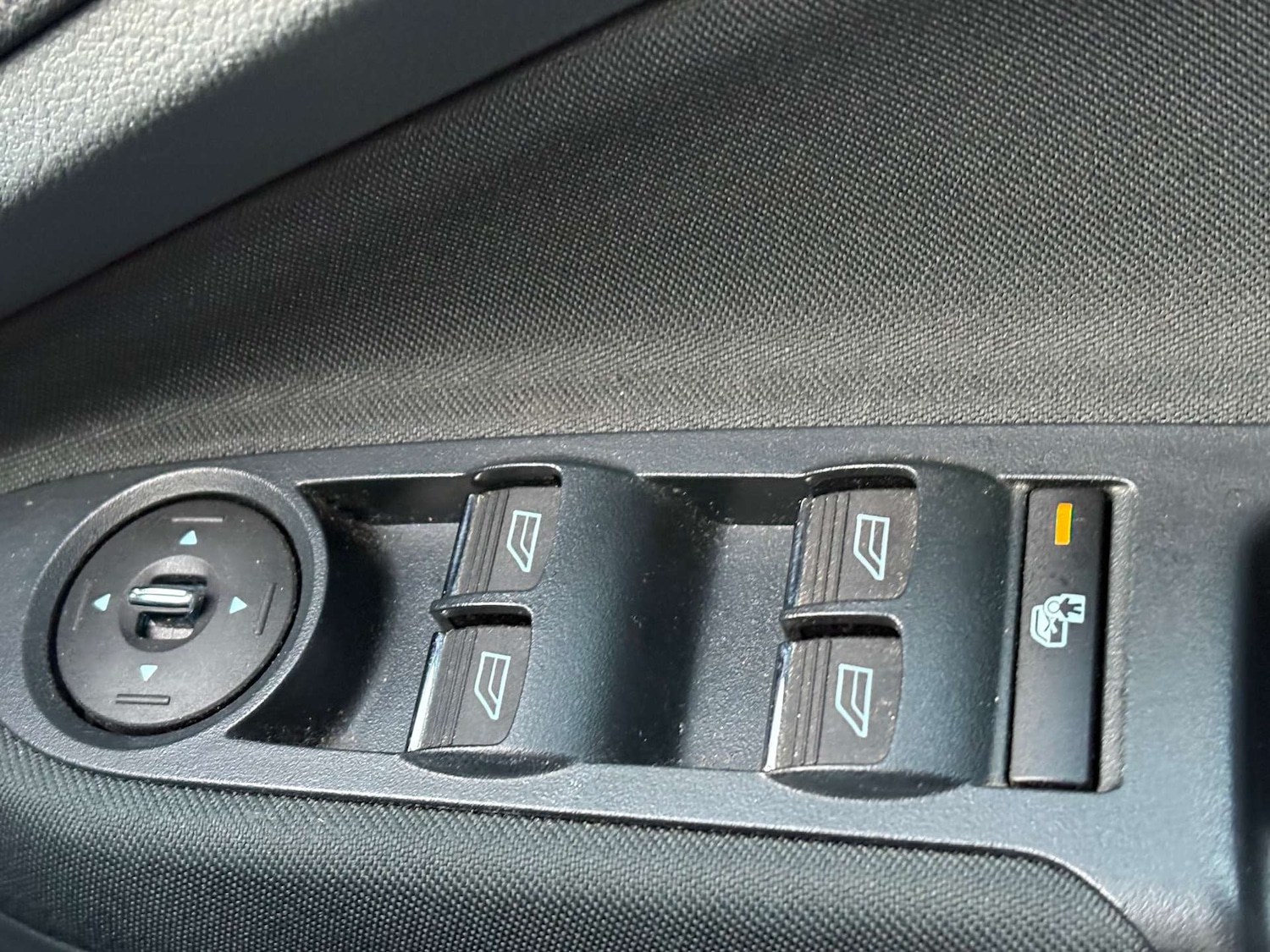 Used Ford Grand C-Max 2012 for sale - 77236250: Photo 19