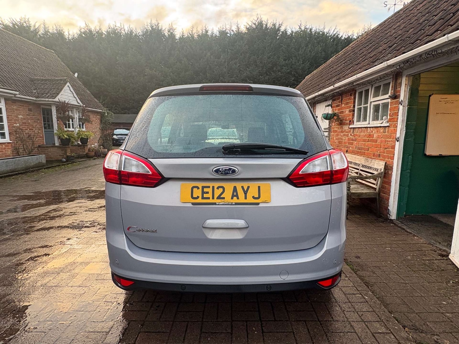 Used Ford Grand C-Max 2012 for sale - 77236250: Photo 32