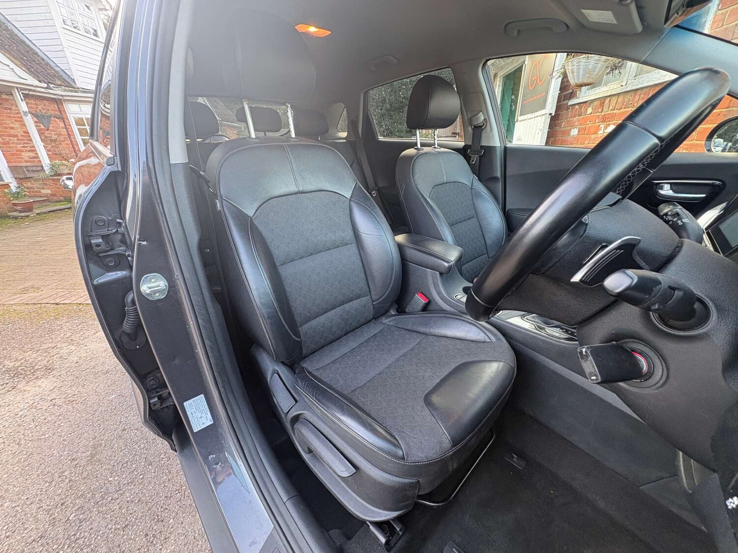 Used Kia Niro 2020 for sale - 77802704: Photo 7