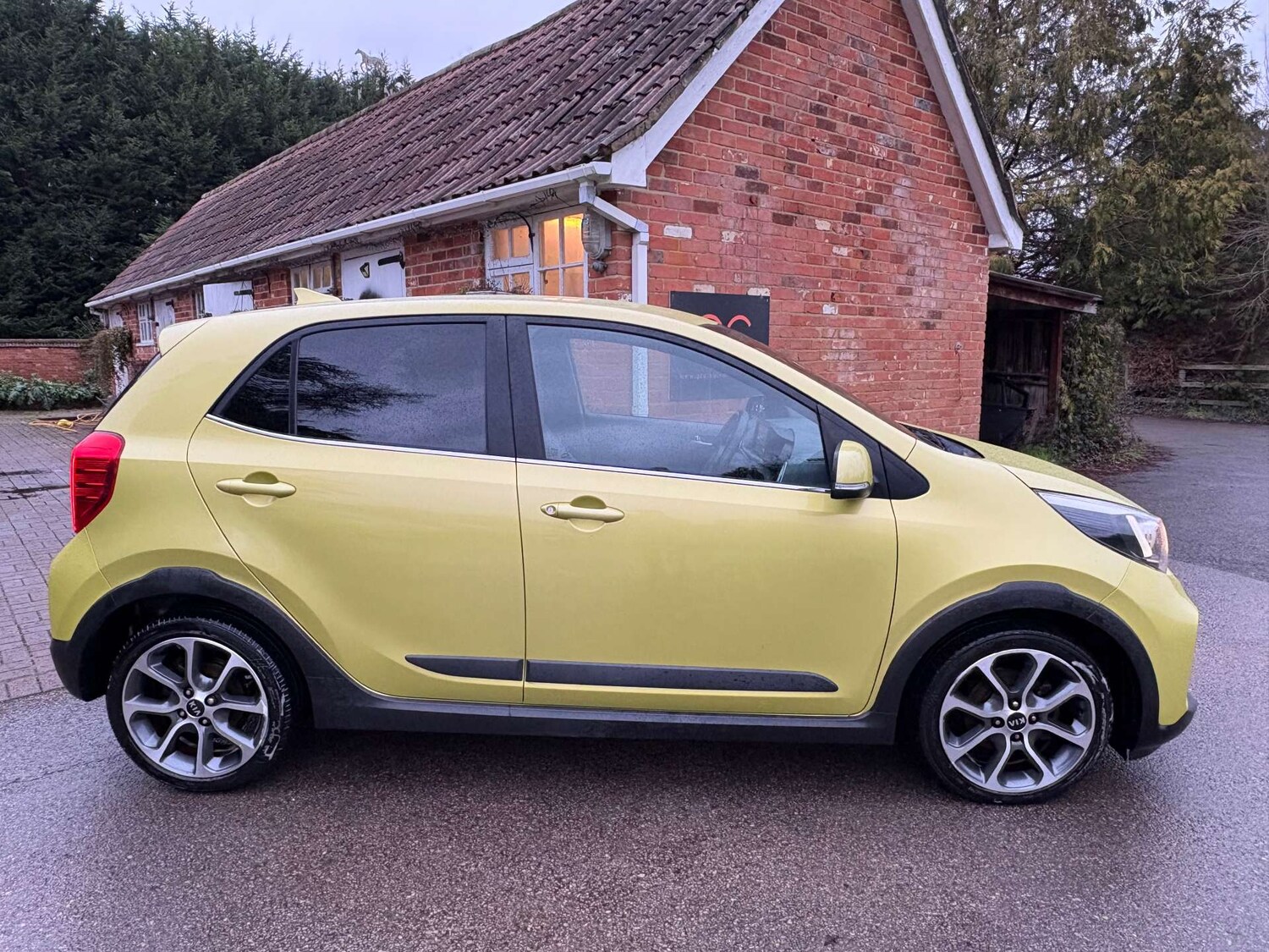 Used Kia Picanto 2020 for sale - 77326060: Photo 36