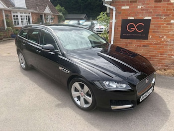 Used Jaguar XF 2019 for sale - 78762003: Photo