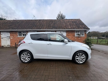 Used Suzuki Swift 2015 for sale - 77523178: Photo