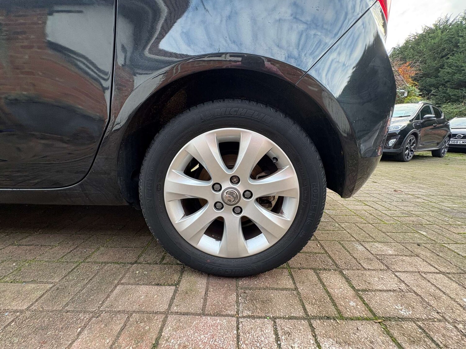 Used Vauxhall Meriva 2017 for sale - 76544315: Photo 24