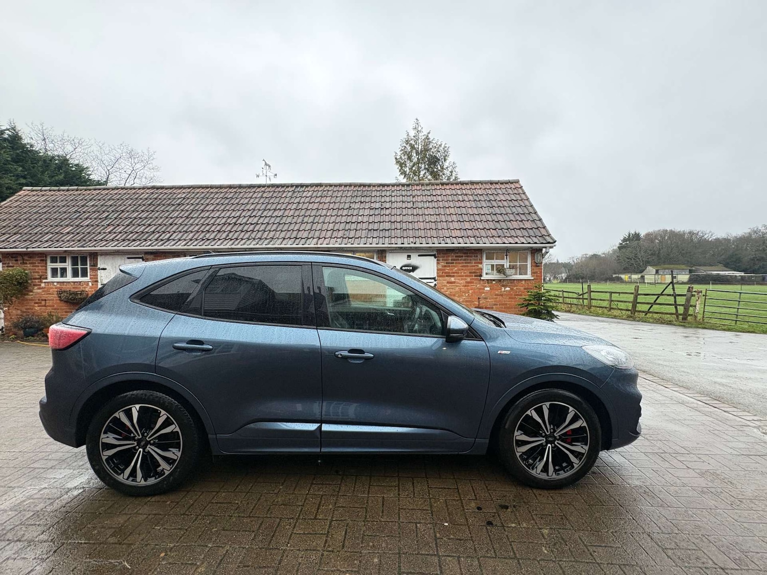 Used Ford Kuga 2020 for sale - 77342160: Photo 31