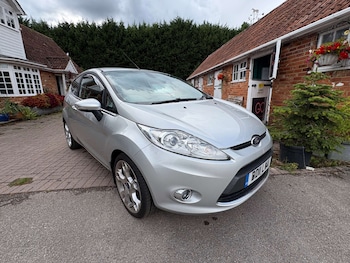 Used Ford Fiesta 2011 for sale - 75704238: Photo