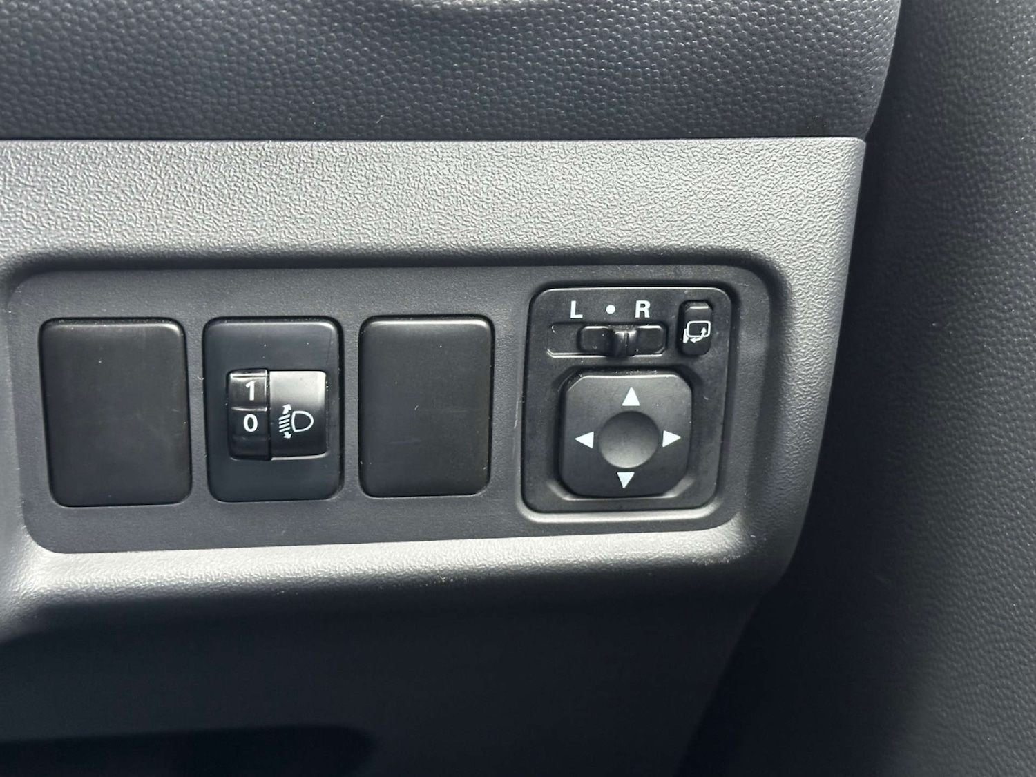 Used Mitsubishi Mirage 2018 for sale - 76601342: Photo 47