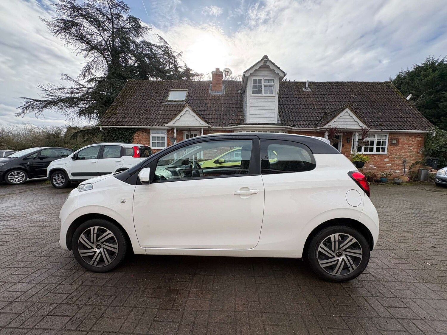 Used Citroen C1 2015 for sale - 77635553: Photo 15