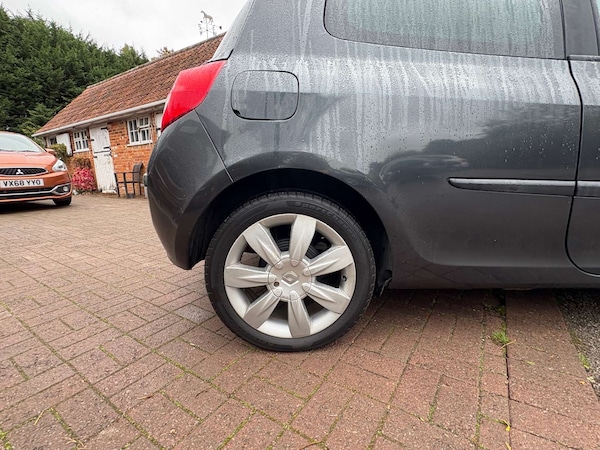 Used Renault Clio 2008 for sale - 76274230: Photo 13