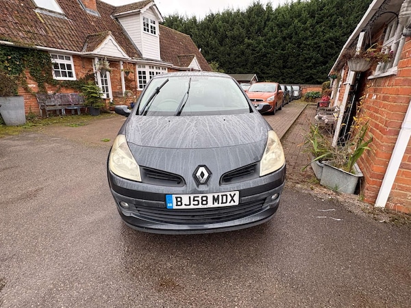 Used Renault Clio 2008 for sale - 76274230: Photo 26