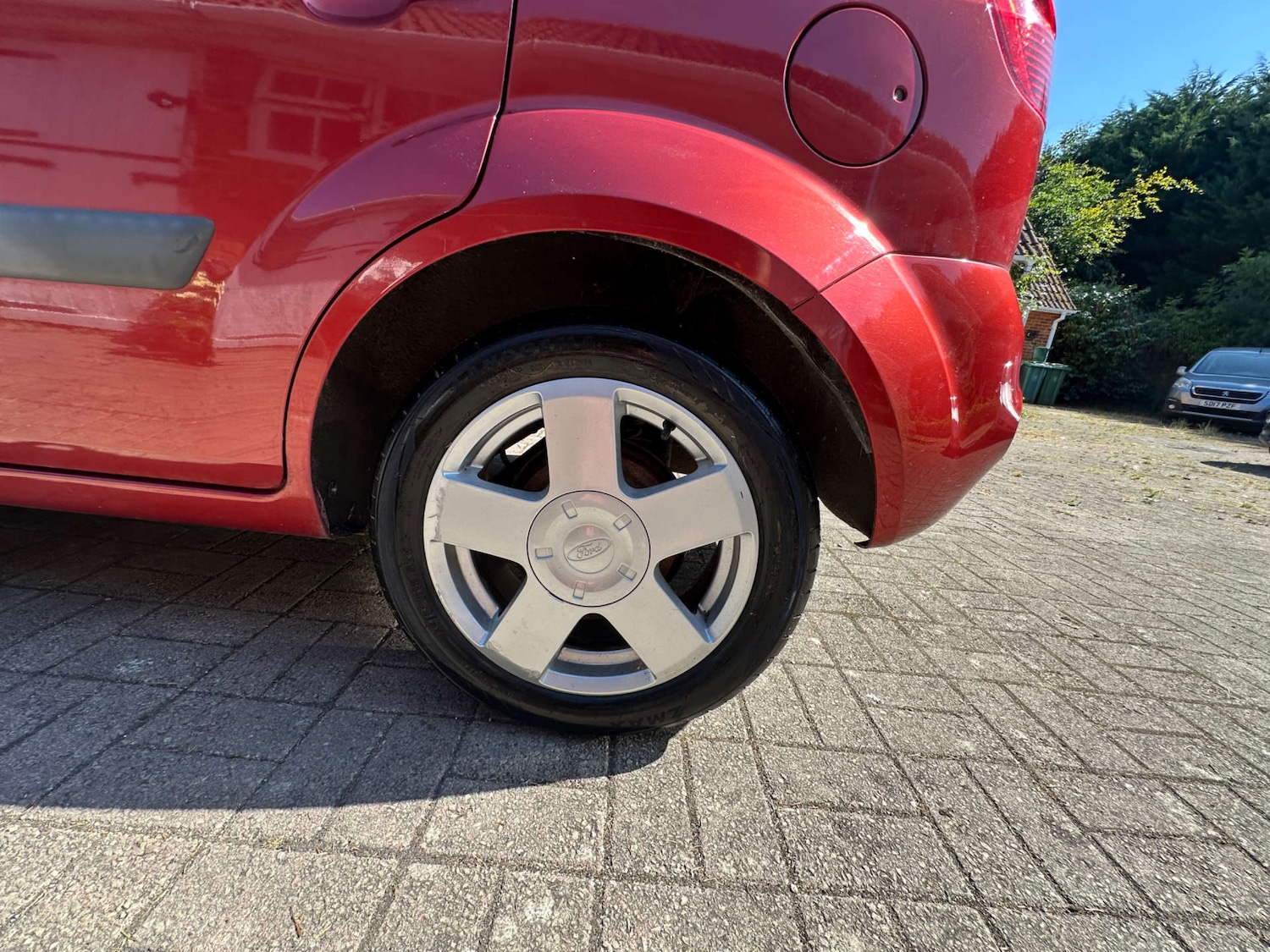 Vehicle 24