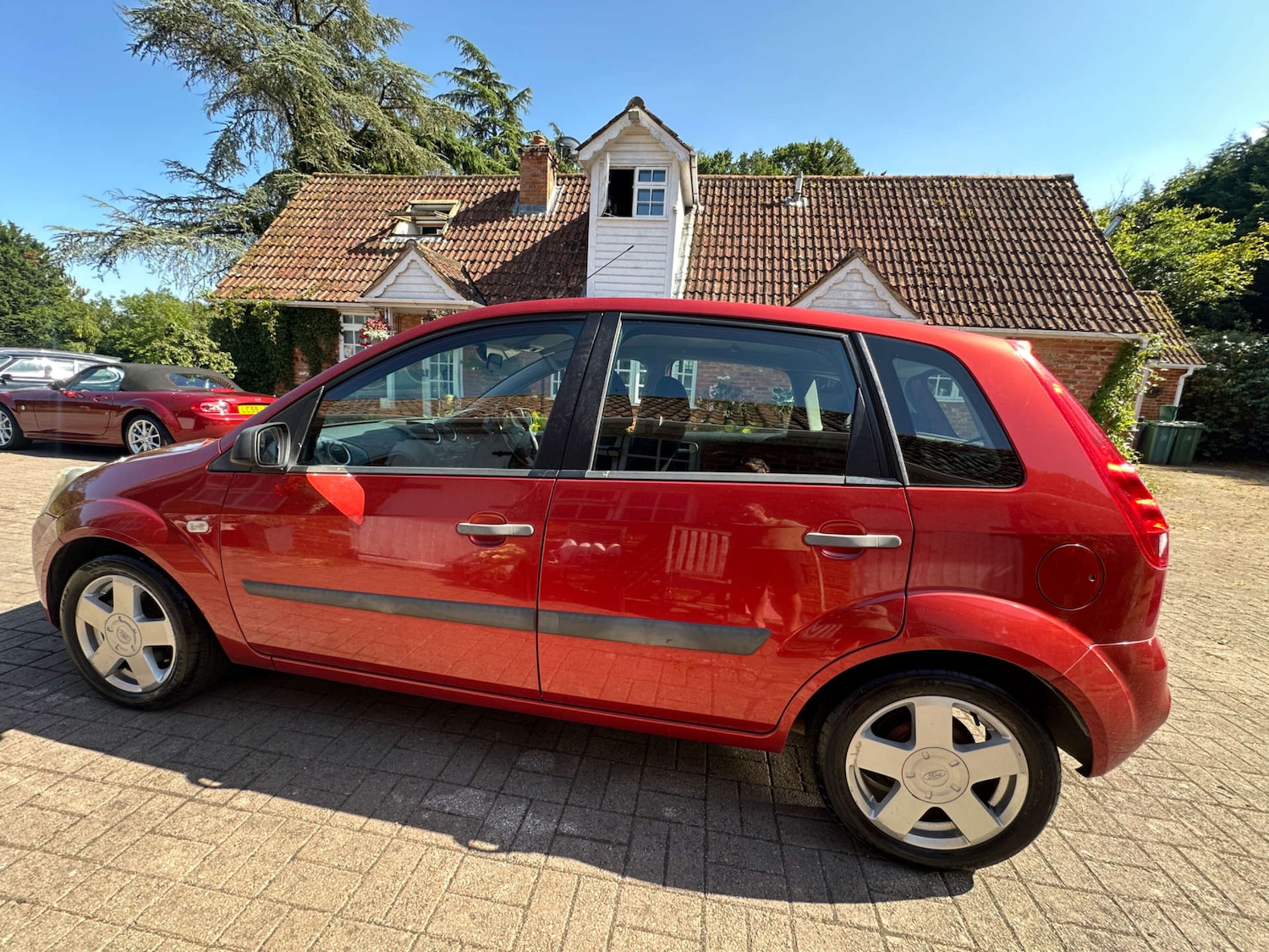 Vehicle 25