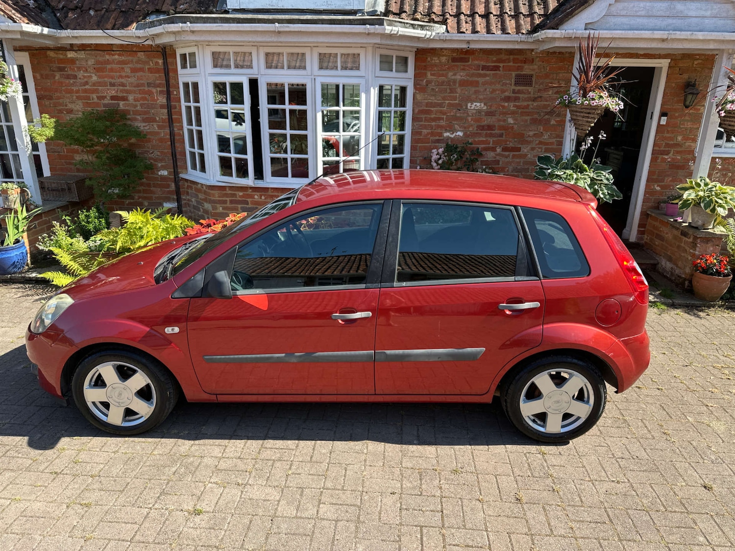 Vehicle 27