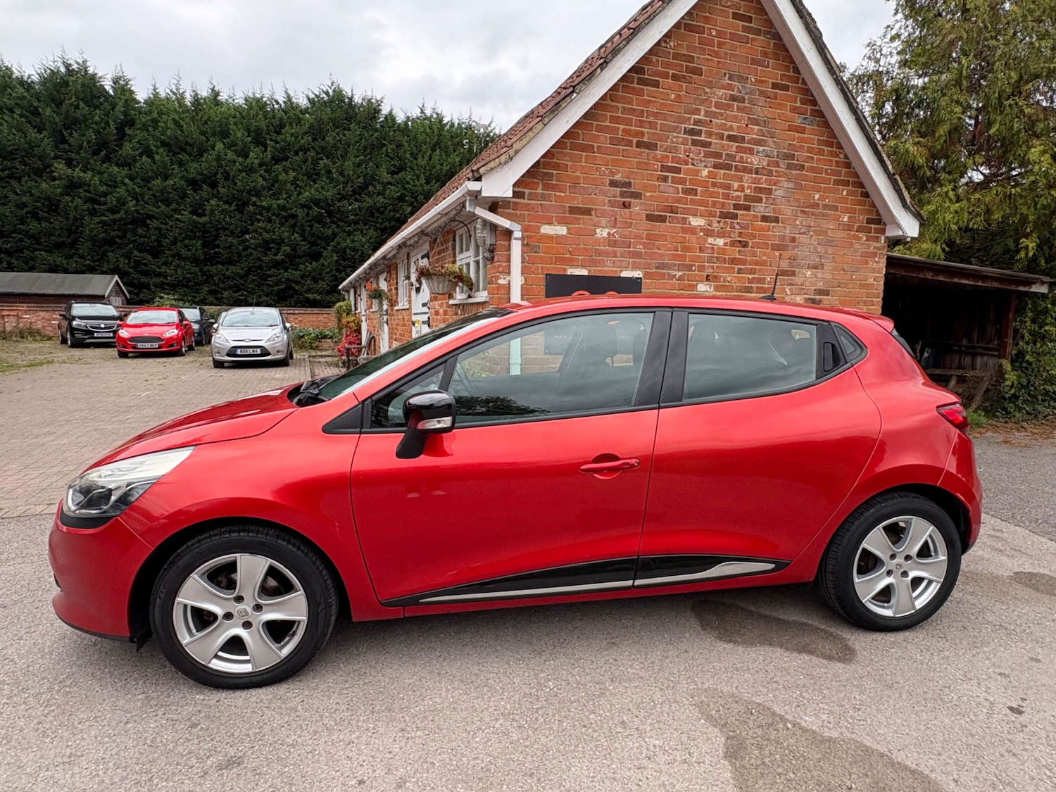 Used Renault Clio 2014 for sale - 76077958: Photo 14