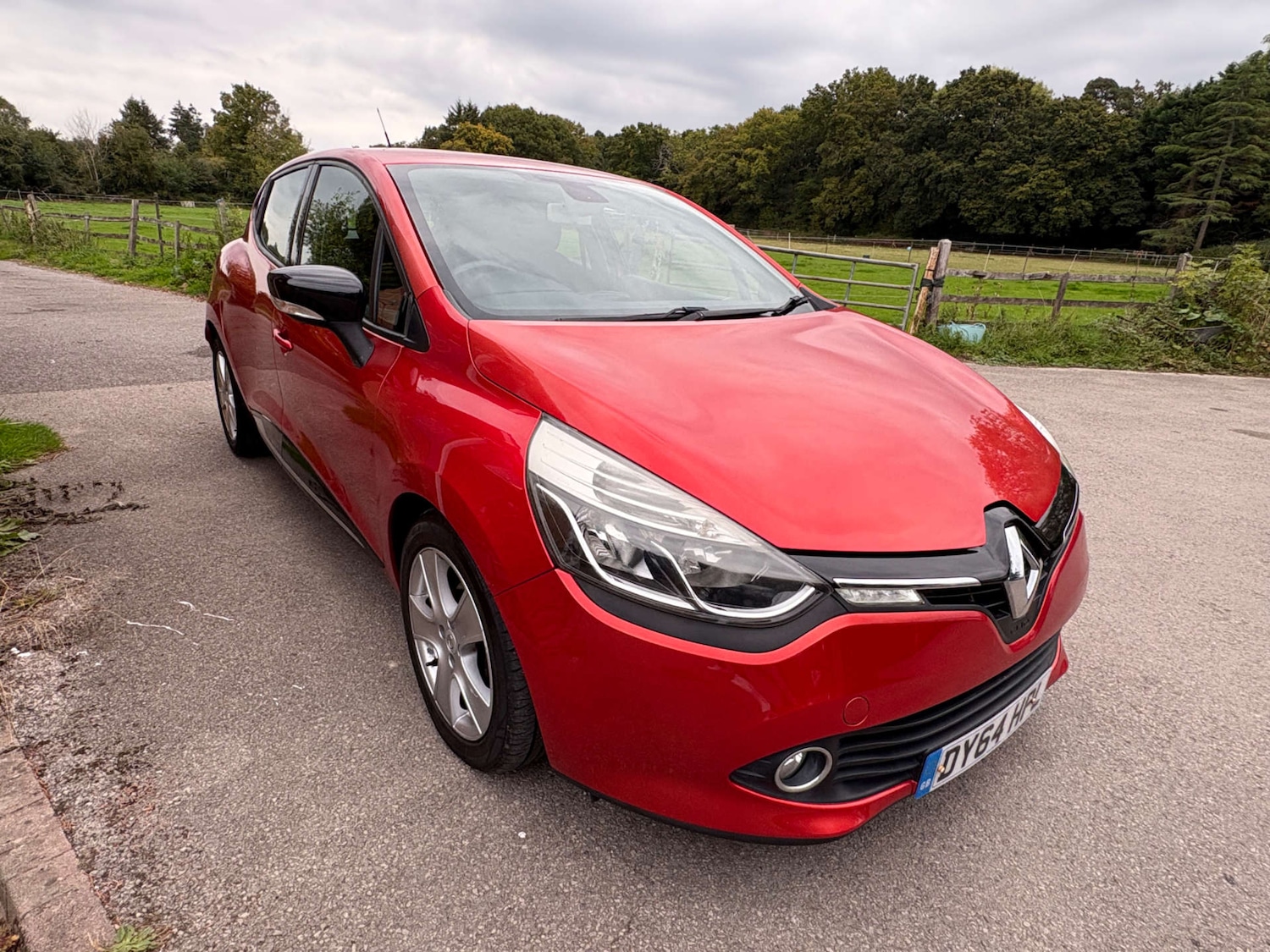 Used Renault Clio 2014 for sale - 76077958: Photo 3